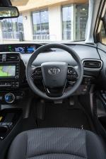 Toyota Prius Plug-in Hybrid Business Edition+ 2019 года (UK)